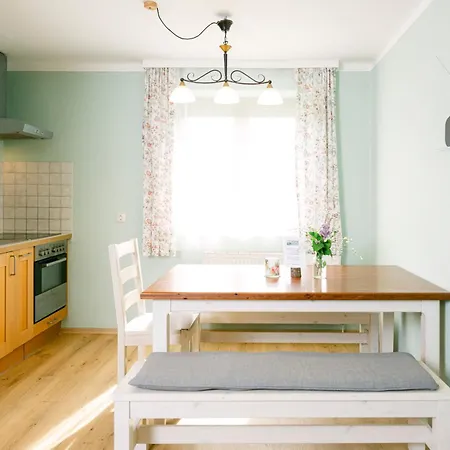 ファームステイ Pimperlhof